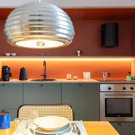 Chic Design 80 Sqm - Sleeps 6 - Metro 2 Min * Milan