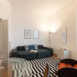 アパート Chic Design 80 Sqm - Sleeps 6 - Metro 2 Min ミラノ