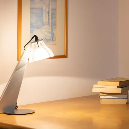 Appartamento Chic Design 80 Sqm - Sleeps 6 - Metro 2 Min Milano