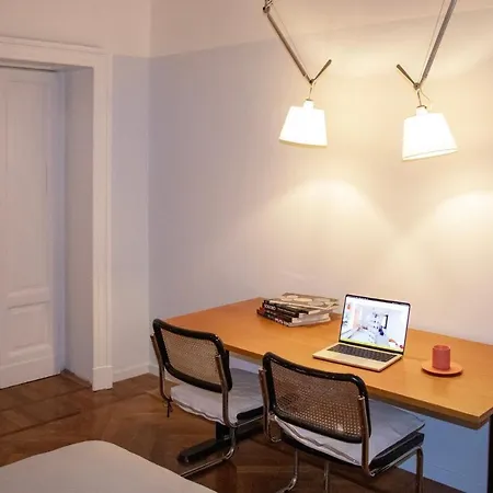 Chic Design 80 Sqm - Sleeps 6 - Metro 2 Min Appartamento *