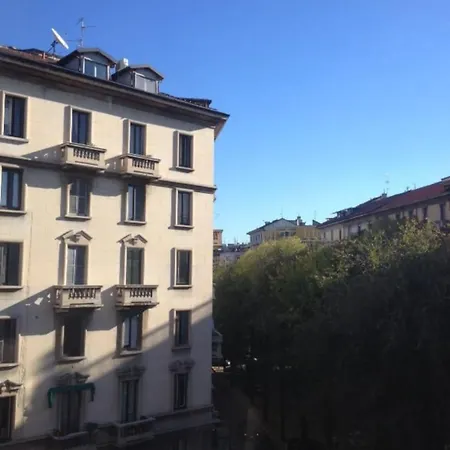 Chic Design 80 Sqm - Sleeps 6 - Metro 2 Min Appartamento